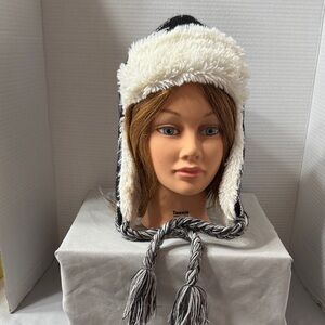 Mukluk Faux Fur Lined Knit Trapper Snow Hat Ear Flap Long Braids Fair Isle OS